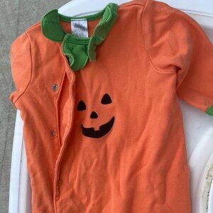 Baby Essentials Jack-O-Lantern Pumpkin Footed Onesie - 6 Months - Unisex